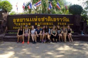 Thailand TEFL interns at a national park